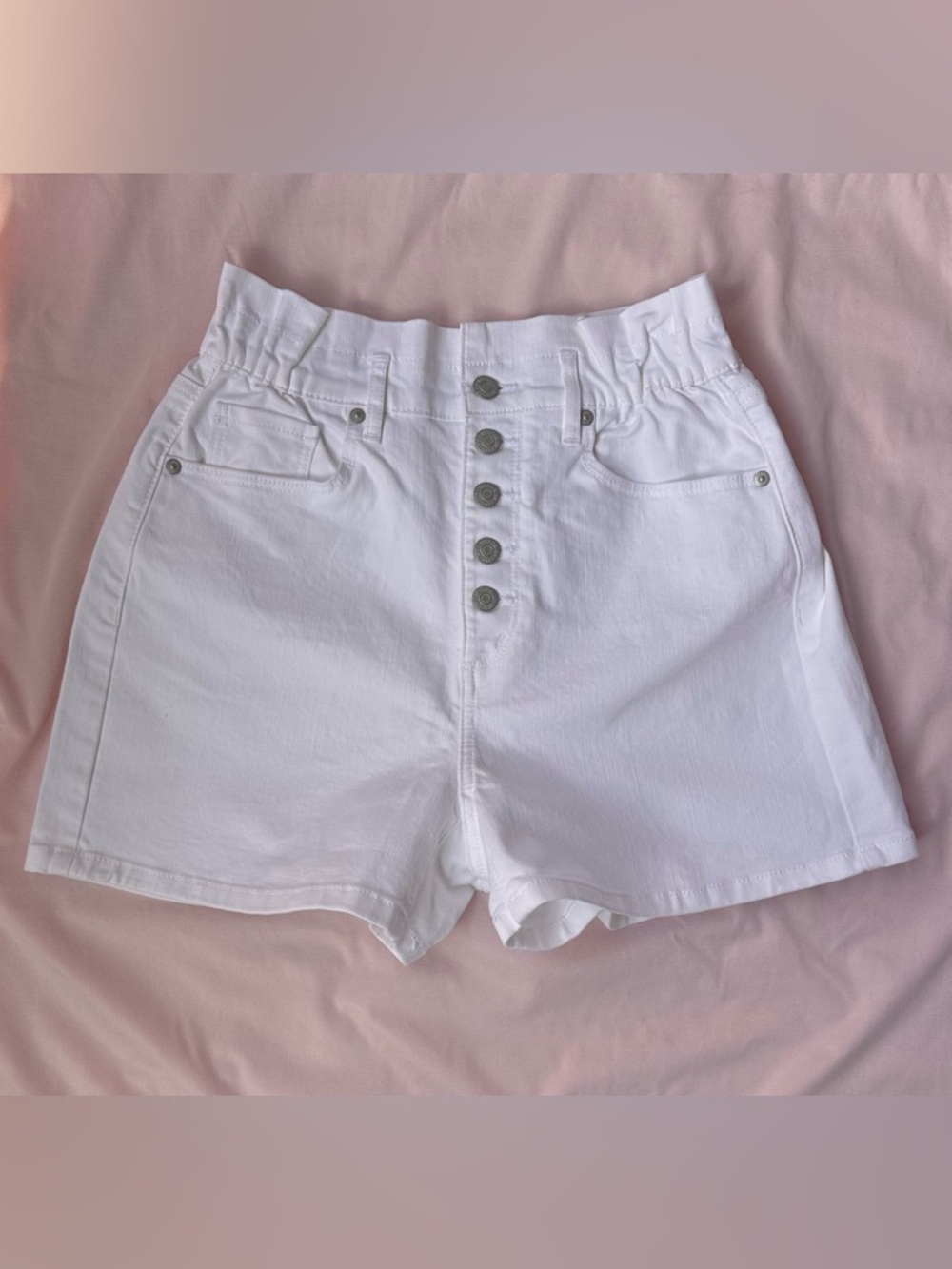 NWT LOFT White High-Waist Button-Front Denim Shorts - size 4